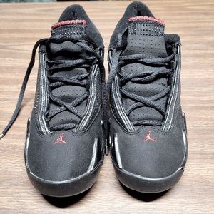 NEW AIR JORDAN XIV (BG) 5Y 134087-001 blk/red